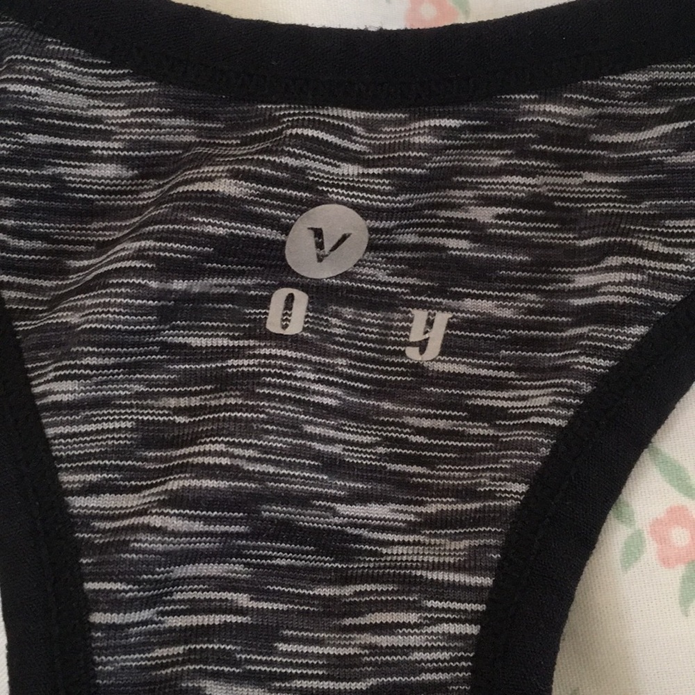 Sports bra - Picture 2 of 3